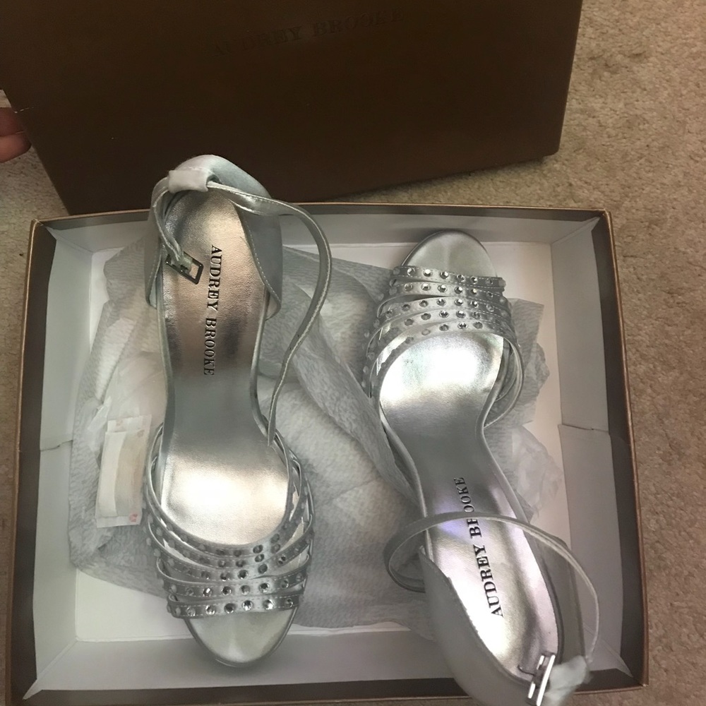 Silver Jeweled Sandal